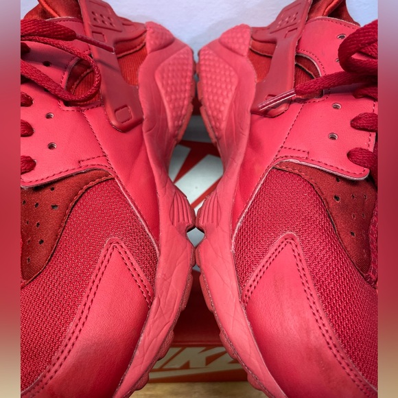 Nike Air Huarache”triple red” - Picture 5 of 6